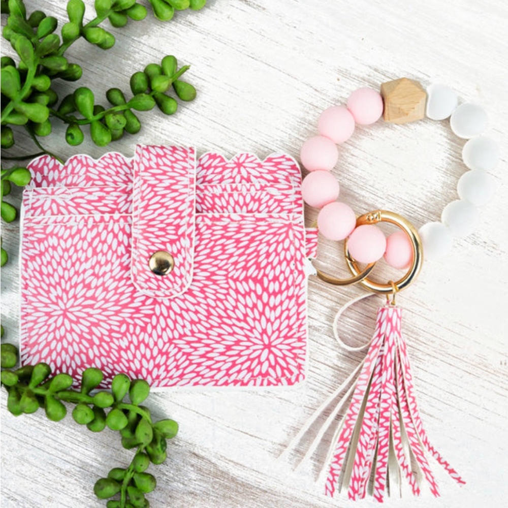Petal Pop Beaded Bracelet keychain with ID card holder